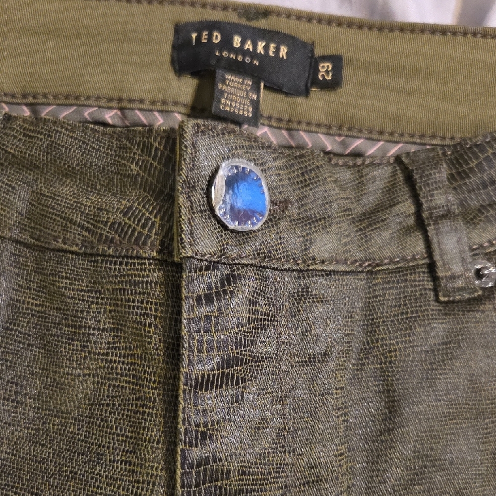 NWOT Ted Baker FAUX Snakeskin Textured Trousers